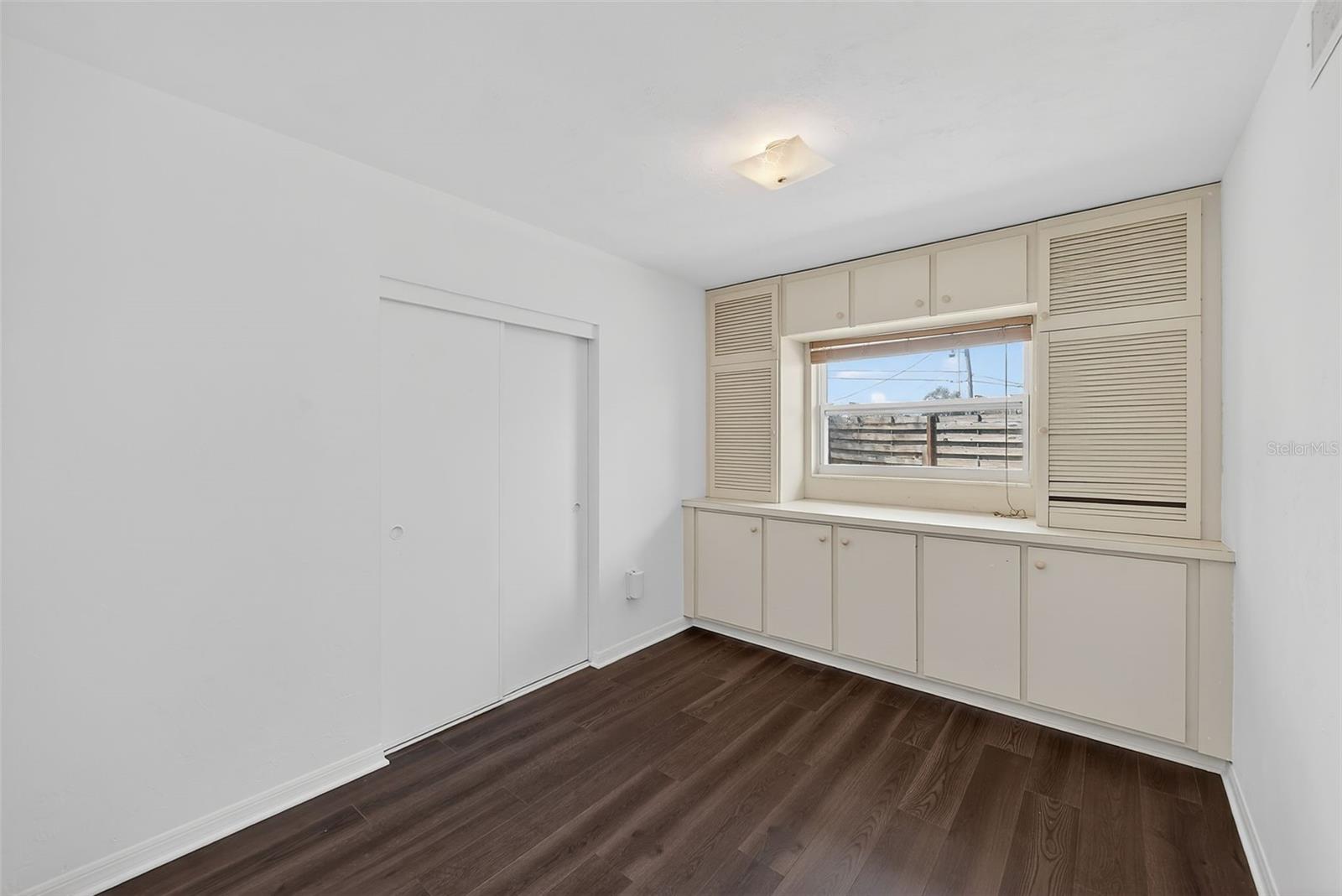 3946 OMEGA CIR, SARASOTA, FL, 34235