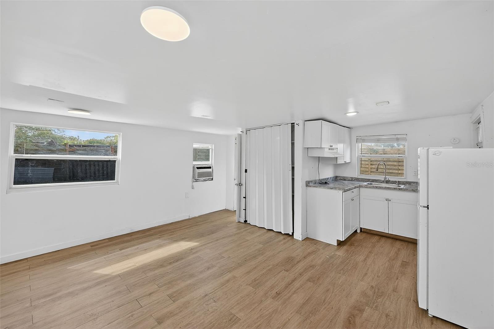 3946 OMEGA CIR, SARASOTA, FL, 34235