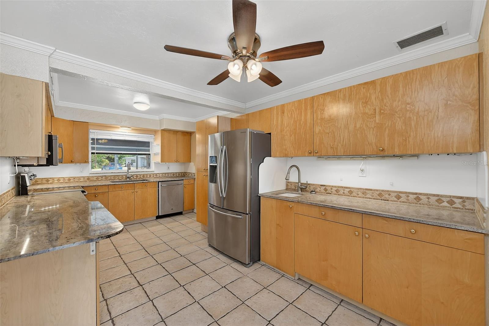 3946 OMEGA CIR, SARASOTA, FL, 34235