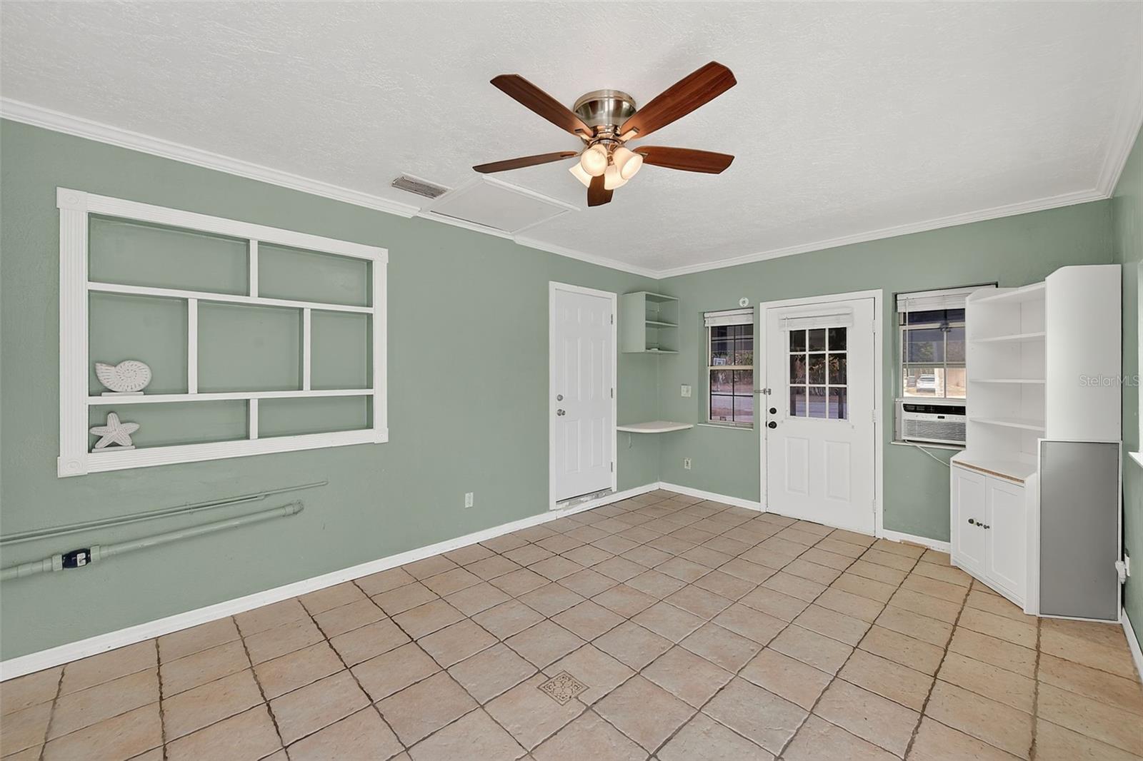 3946 OMEGA CIR, SARASOTA, FL, 34235