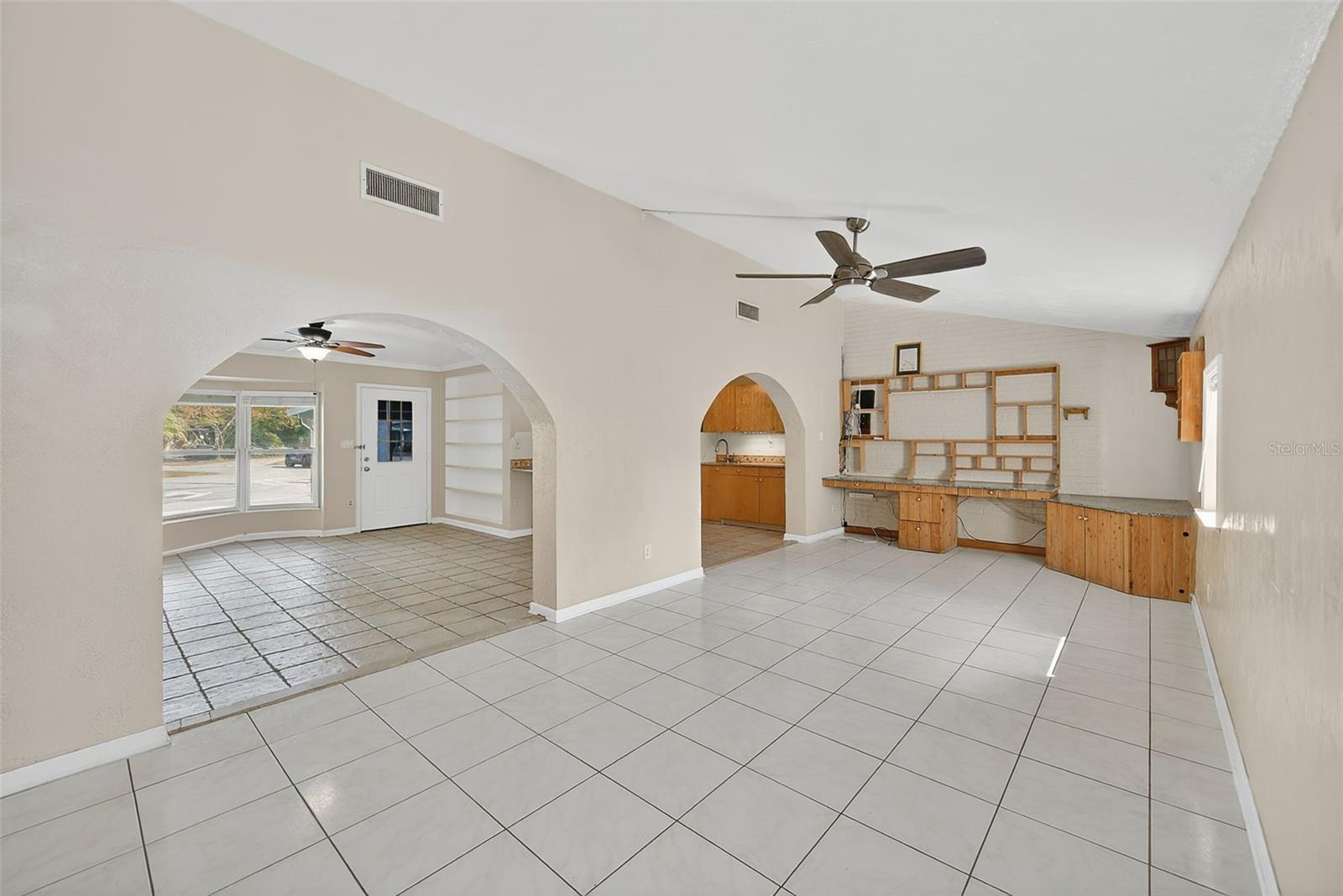 3946 OMEGA CIR, SARASOTA, FL, 34235