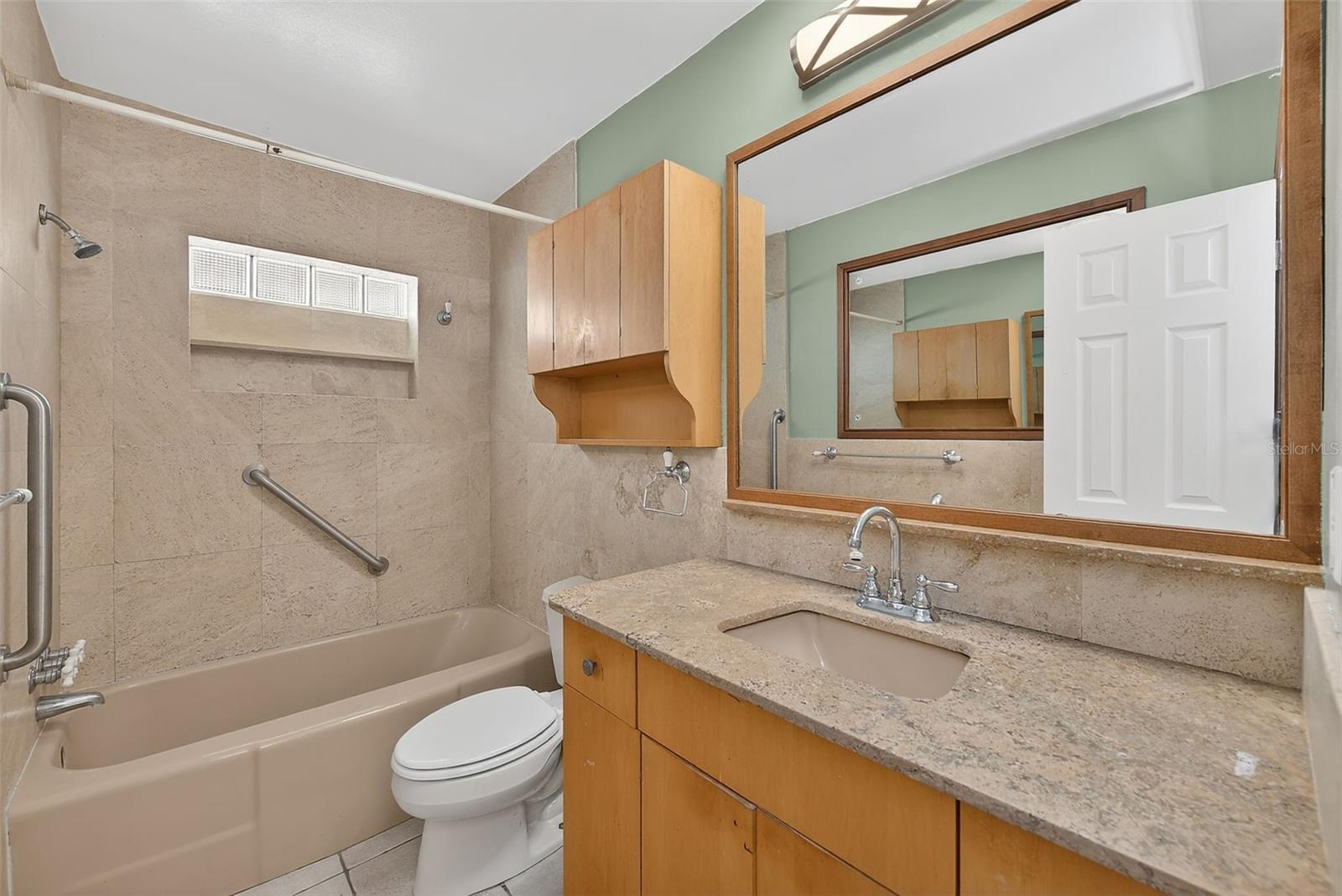 3946 OMEGA CIR, SARASOTA, FL, 34235