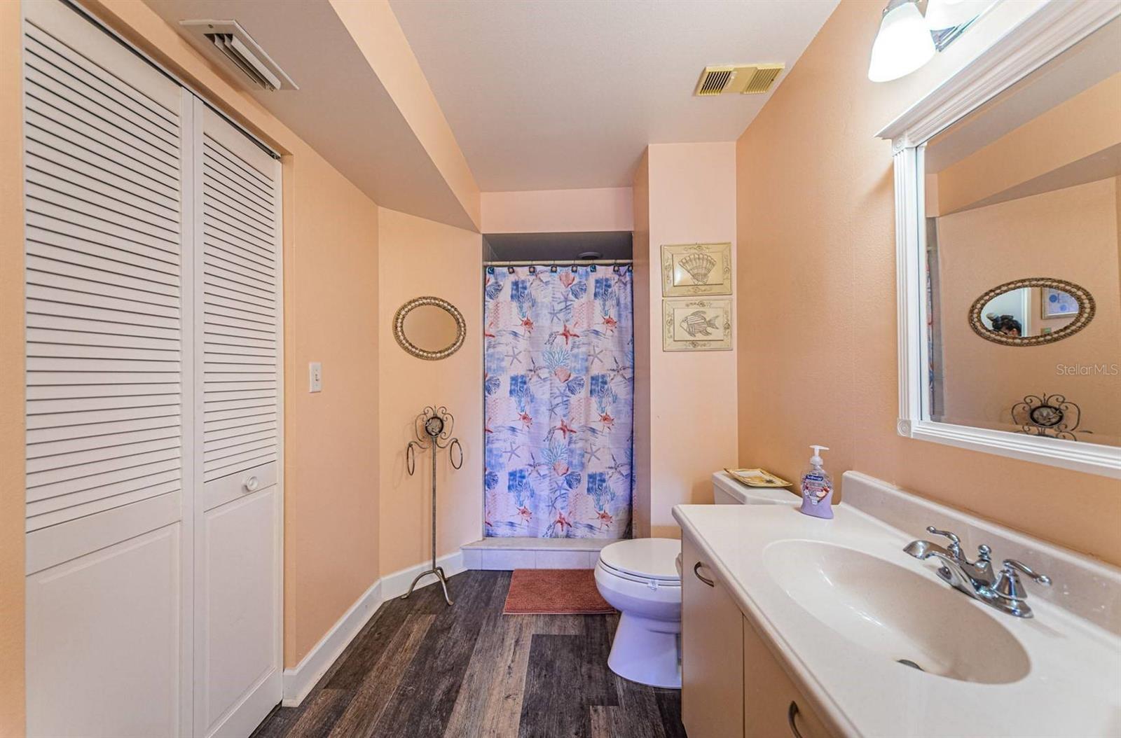 6100 BAHIA DEL MAR CIR #103, ST PETERSBURG, FL, 33715