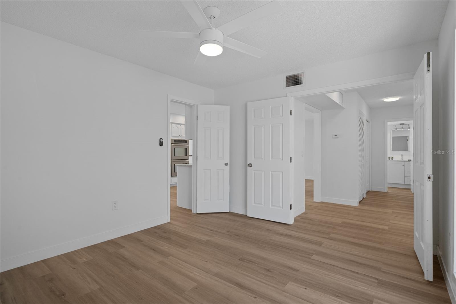 View 3 of the bonus room