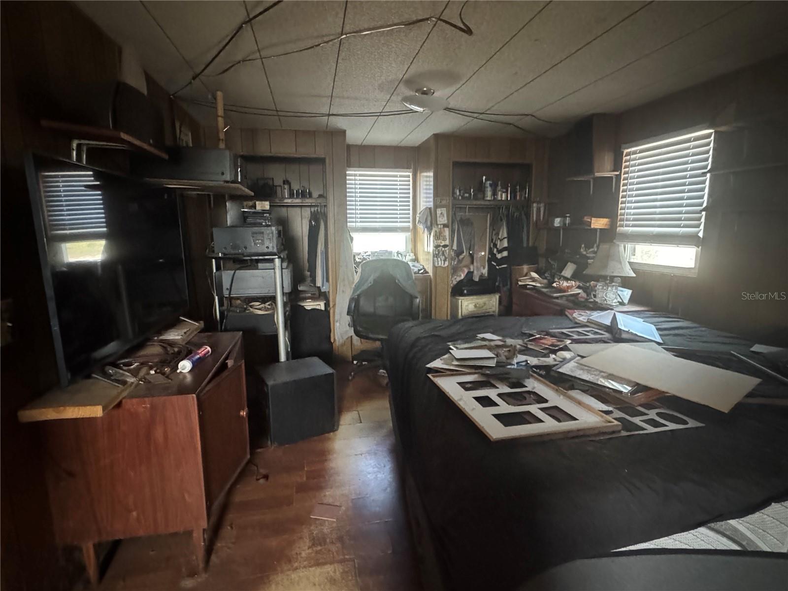 OM718580 Property Photo