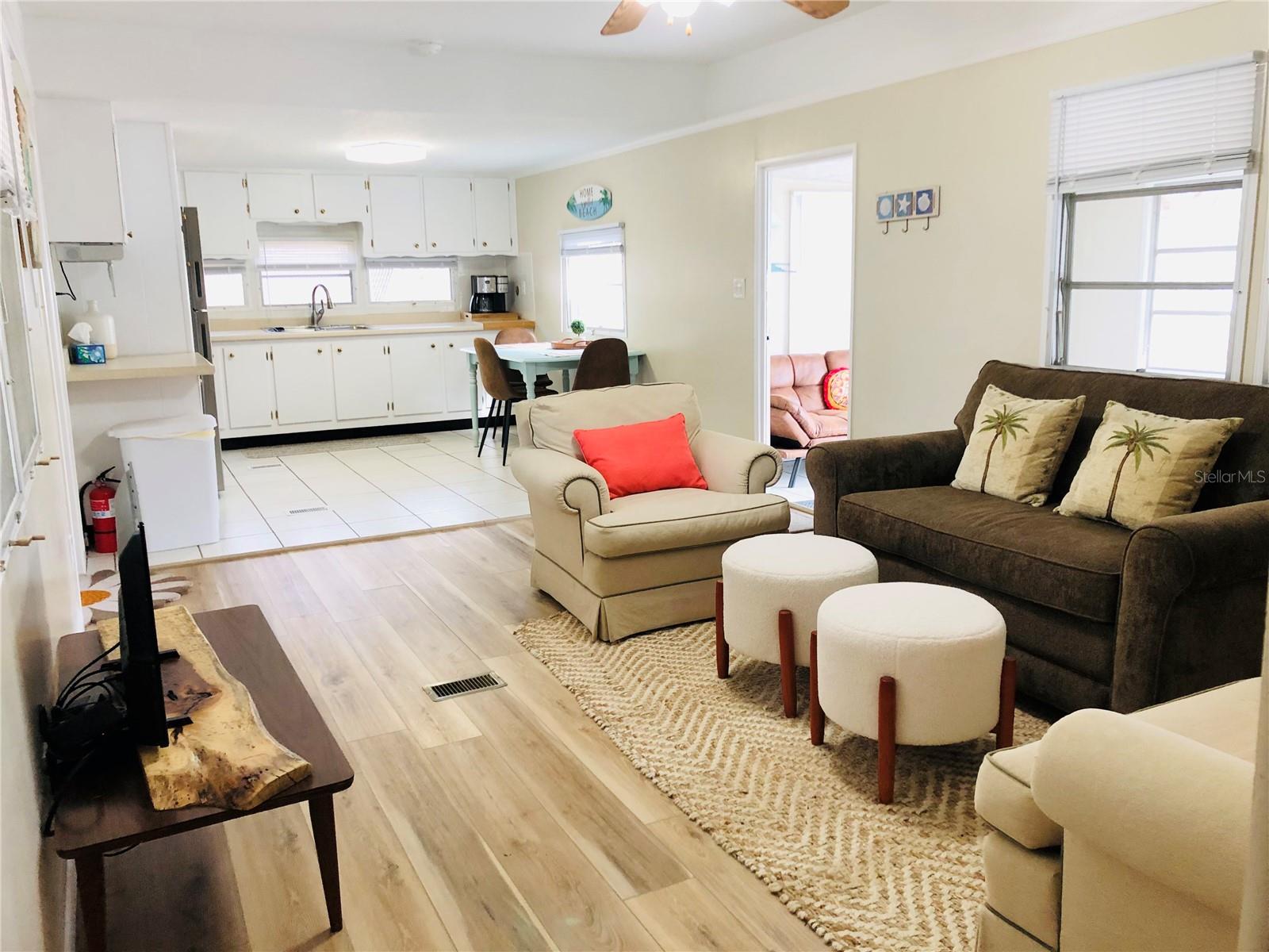 TB8475196 Property Photo