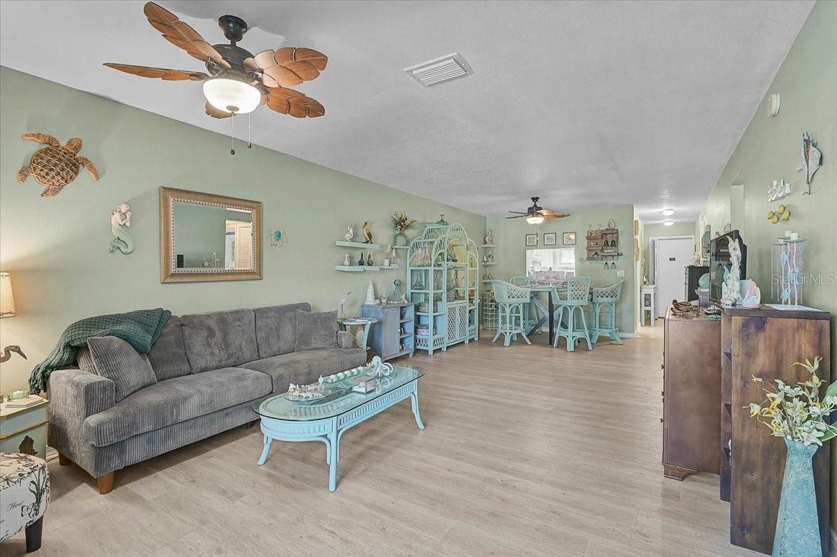 93 BOUNDARY BLVD #303, ROTONDA WEST, FL, 33947