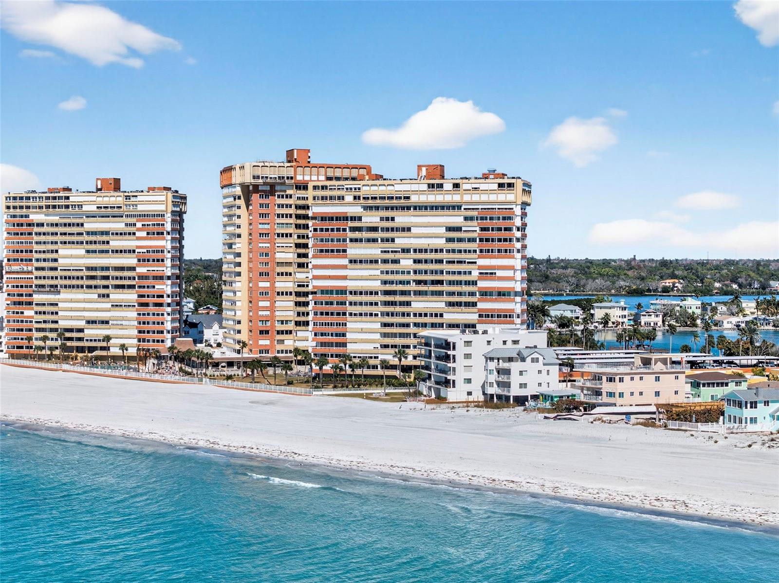 17900 GULF BLVD #15B, REDINGTON SHORES, FL, 33708