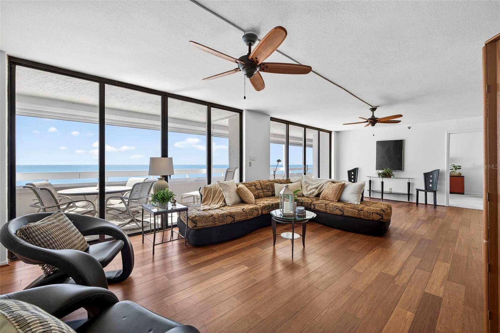 17900 GULF BLVD #15B, REDINGTON SHORES, FL, 33708