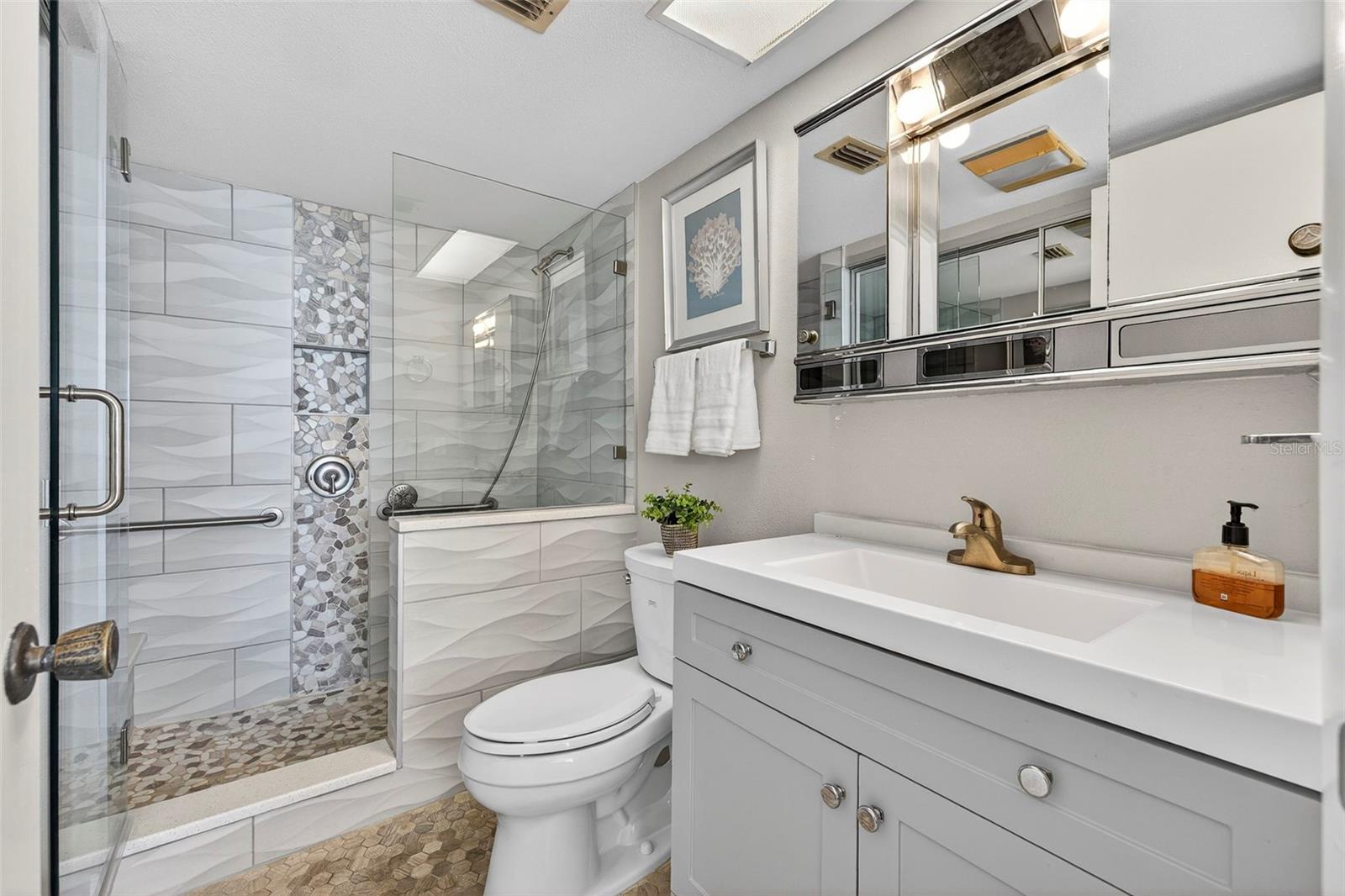 17900 GULF BLVD #15B, REDINGTON SHORES, FL, 33708