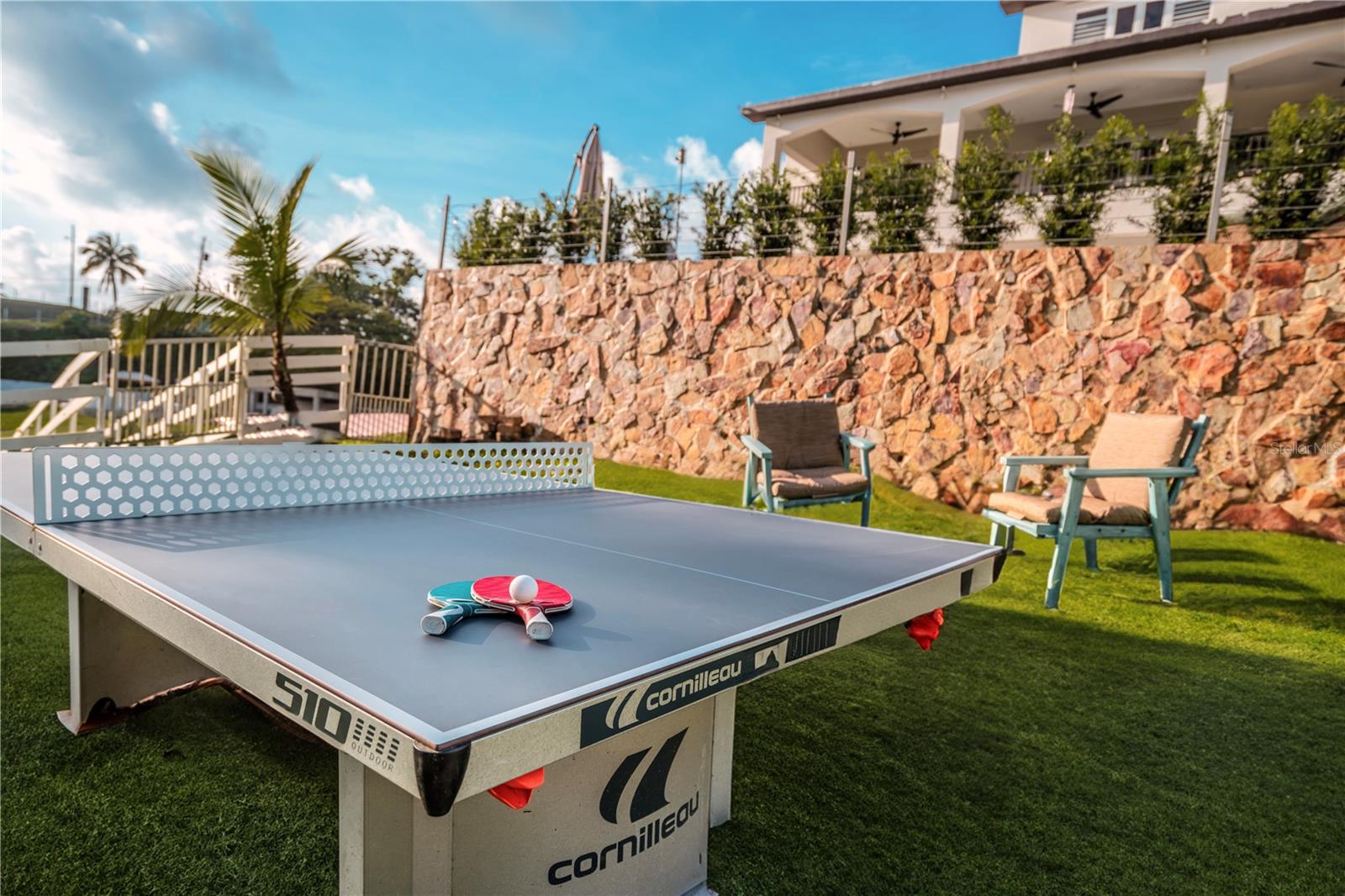 PR9119244 Property Photo