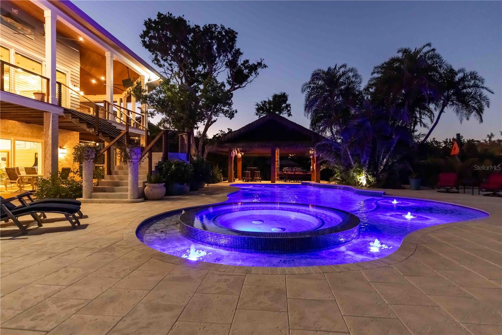 A4682193 Property Photo