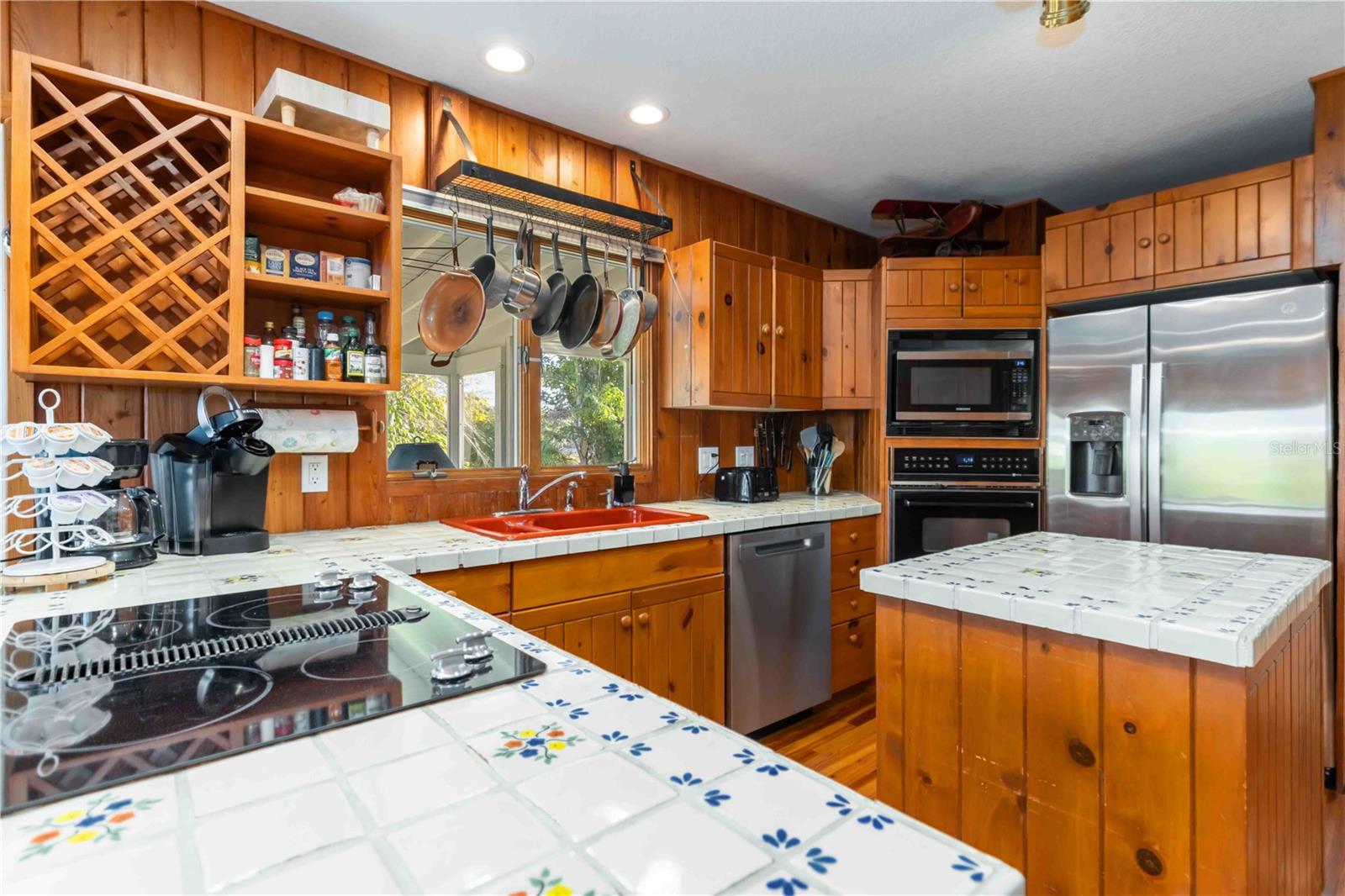 A4682193 Property Photo