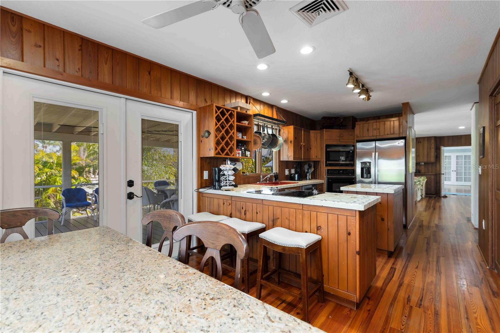 A4682193 Property Photo