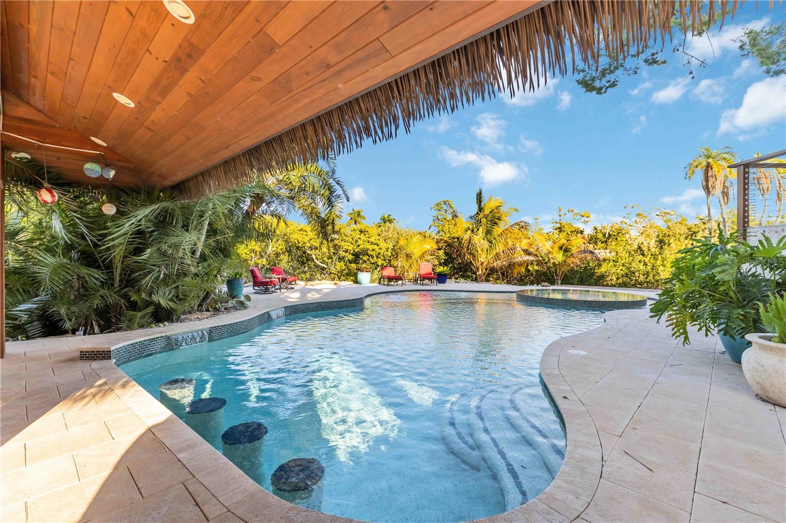 A4682193 Property Photo