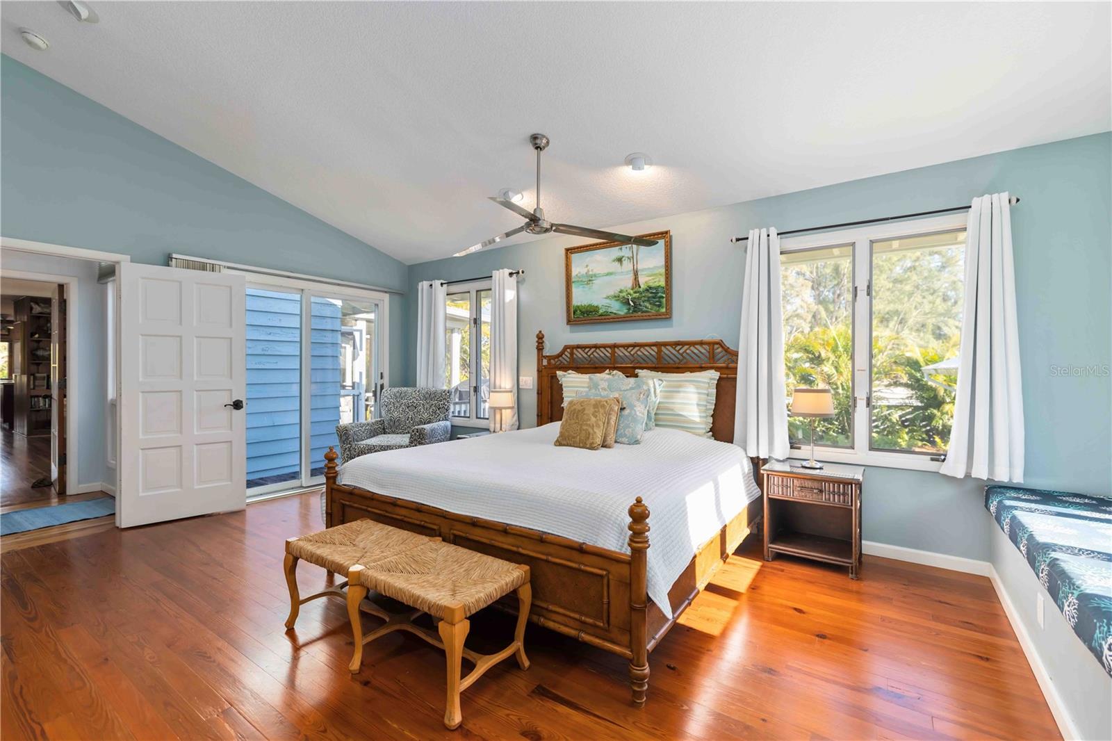 A4682193 Property Photo