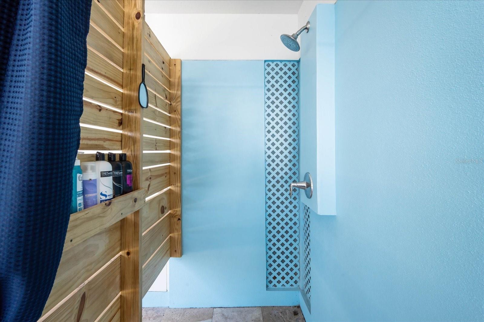 A4682214 Property Photo