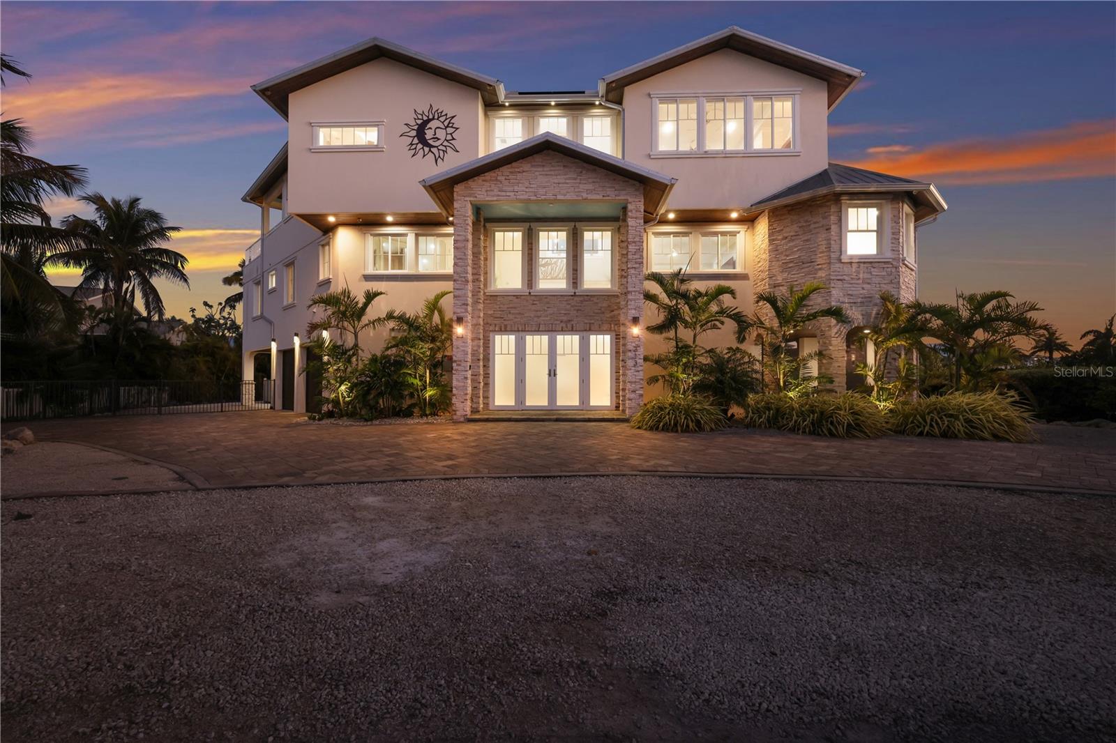 A4682229 Property Photo