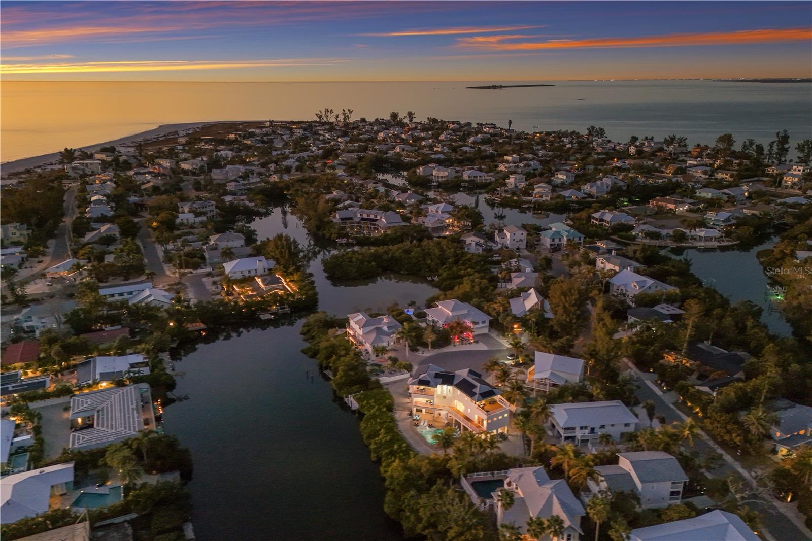 A4682229 Property Photo