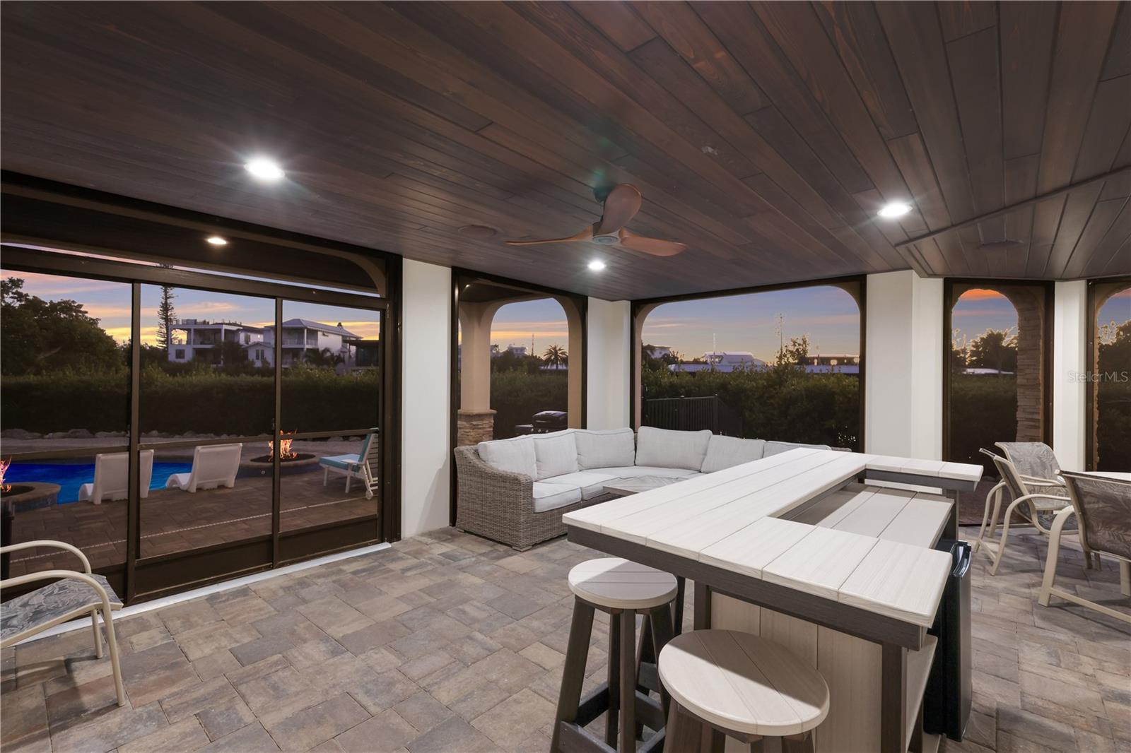 A4682229 Property Photo