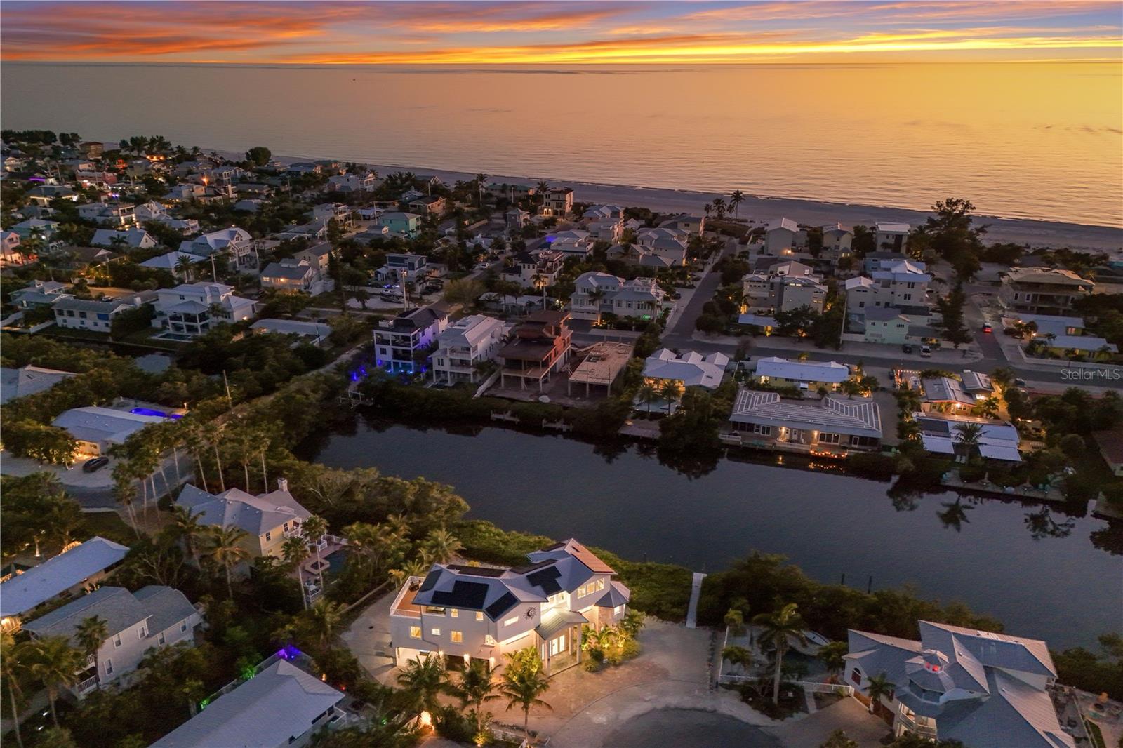 A4682229 Property Photo