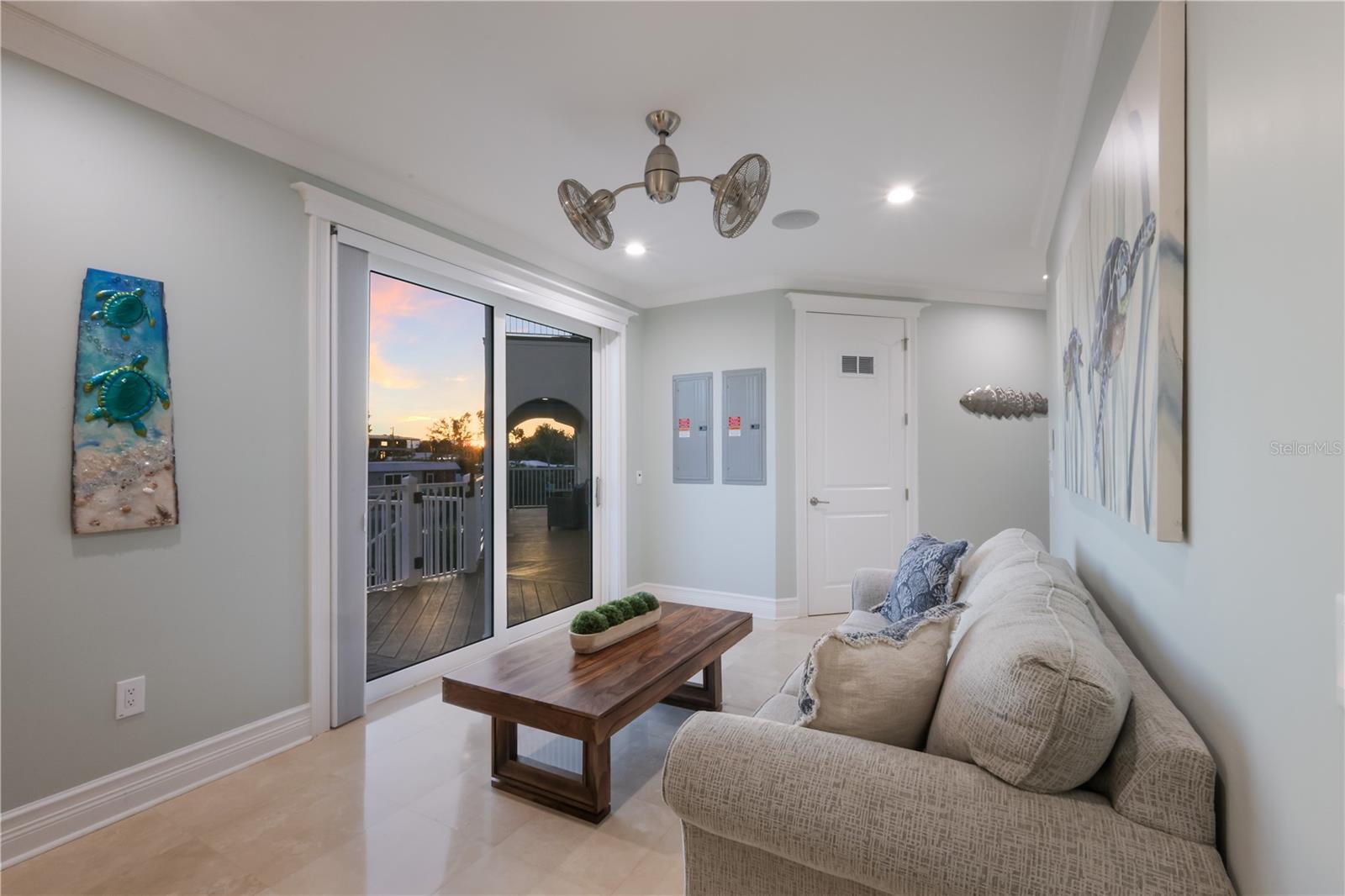 A4682229 Property Photo