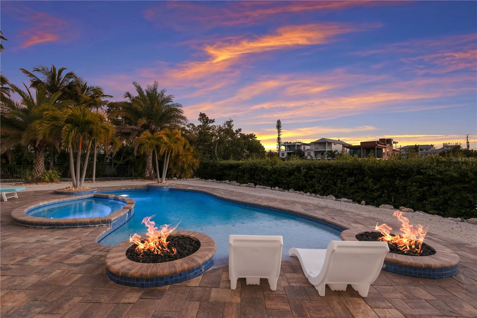 A4682229 Property Photo