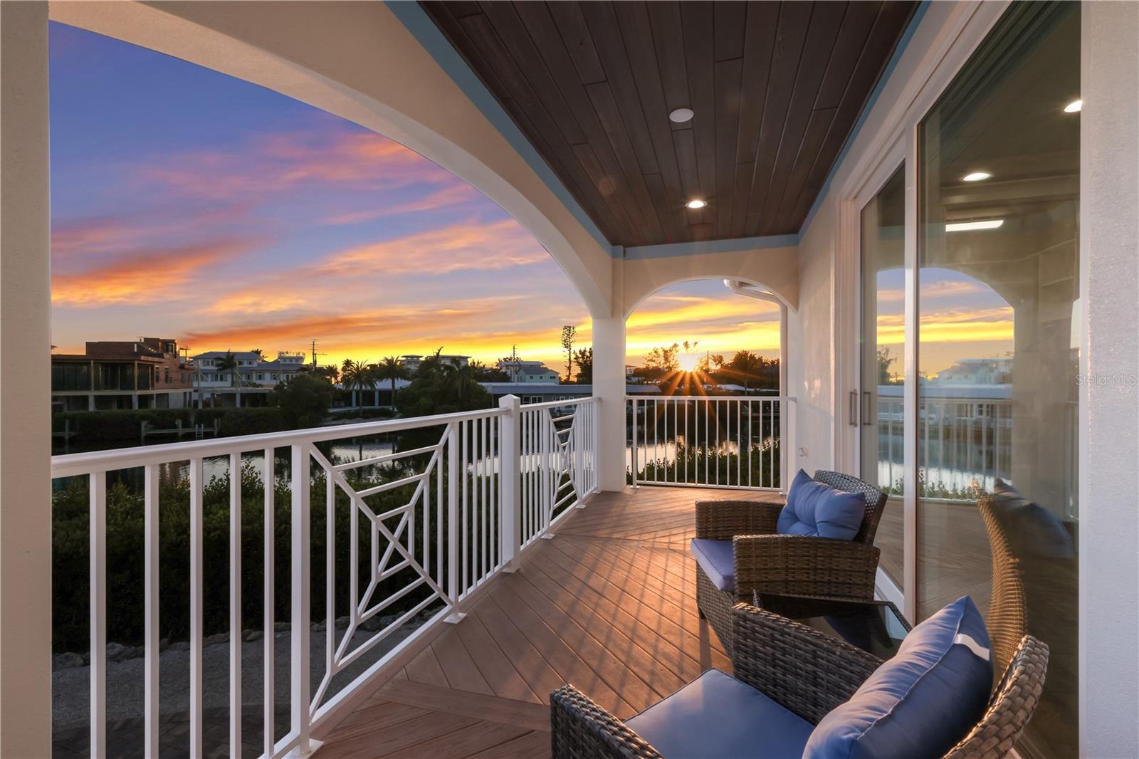 A4682229 Property Photo