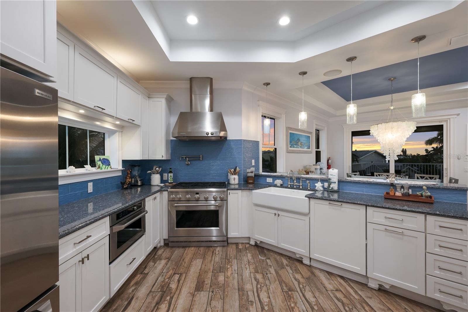 A4682229 Property Photo