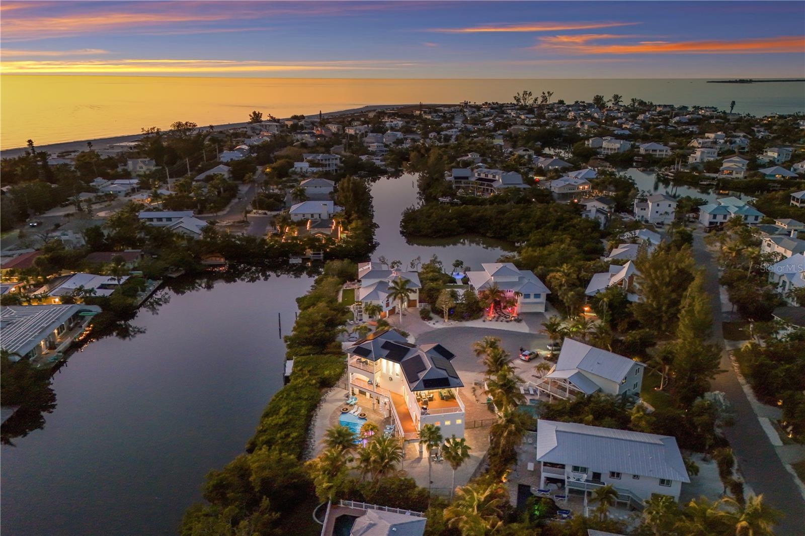 A4682229 Property Photo