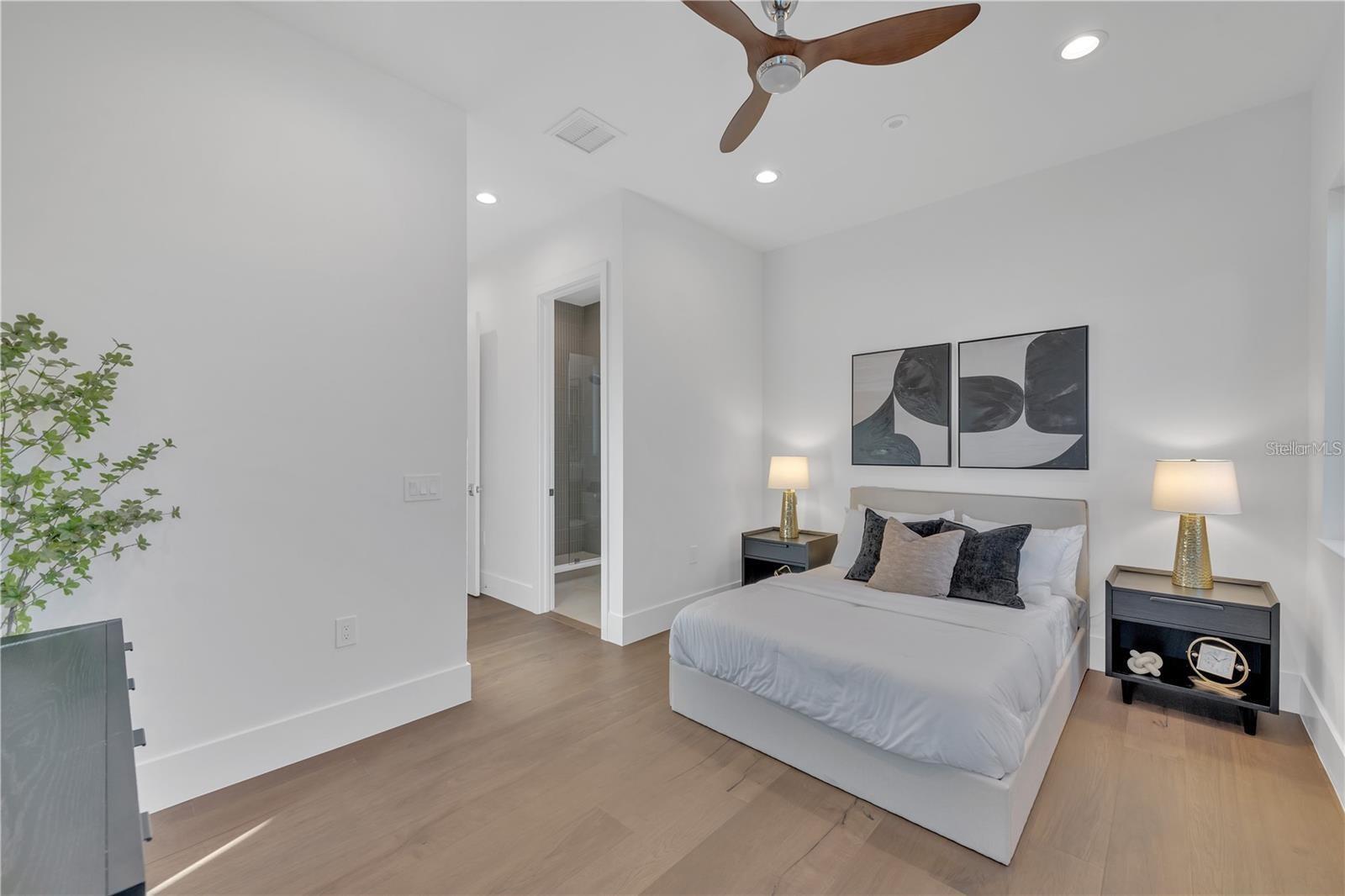 A4682231 Property Photo