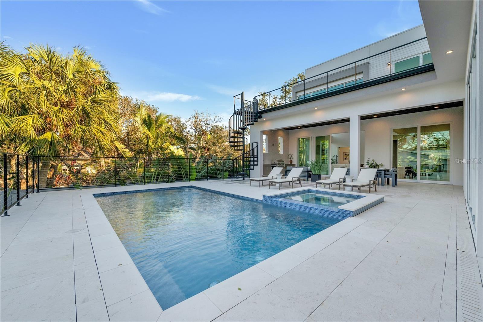 A4682231 Property Photo