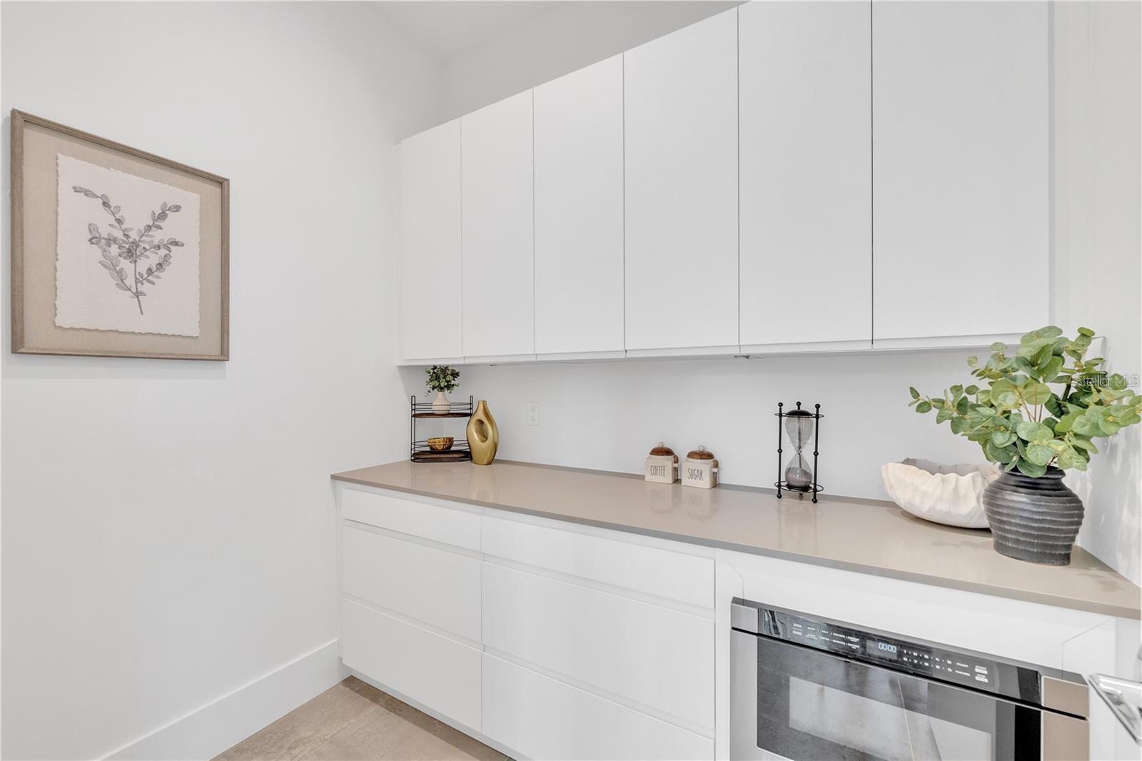 A4682231 Property Photo