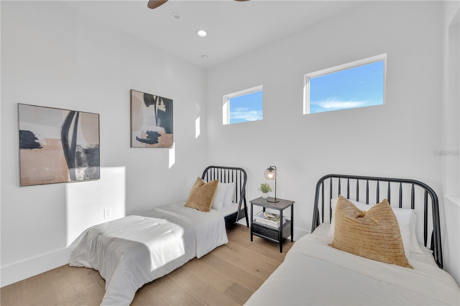 A4682231 Property Photo