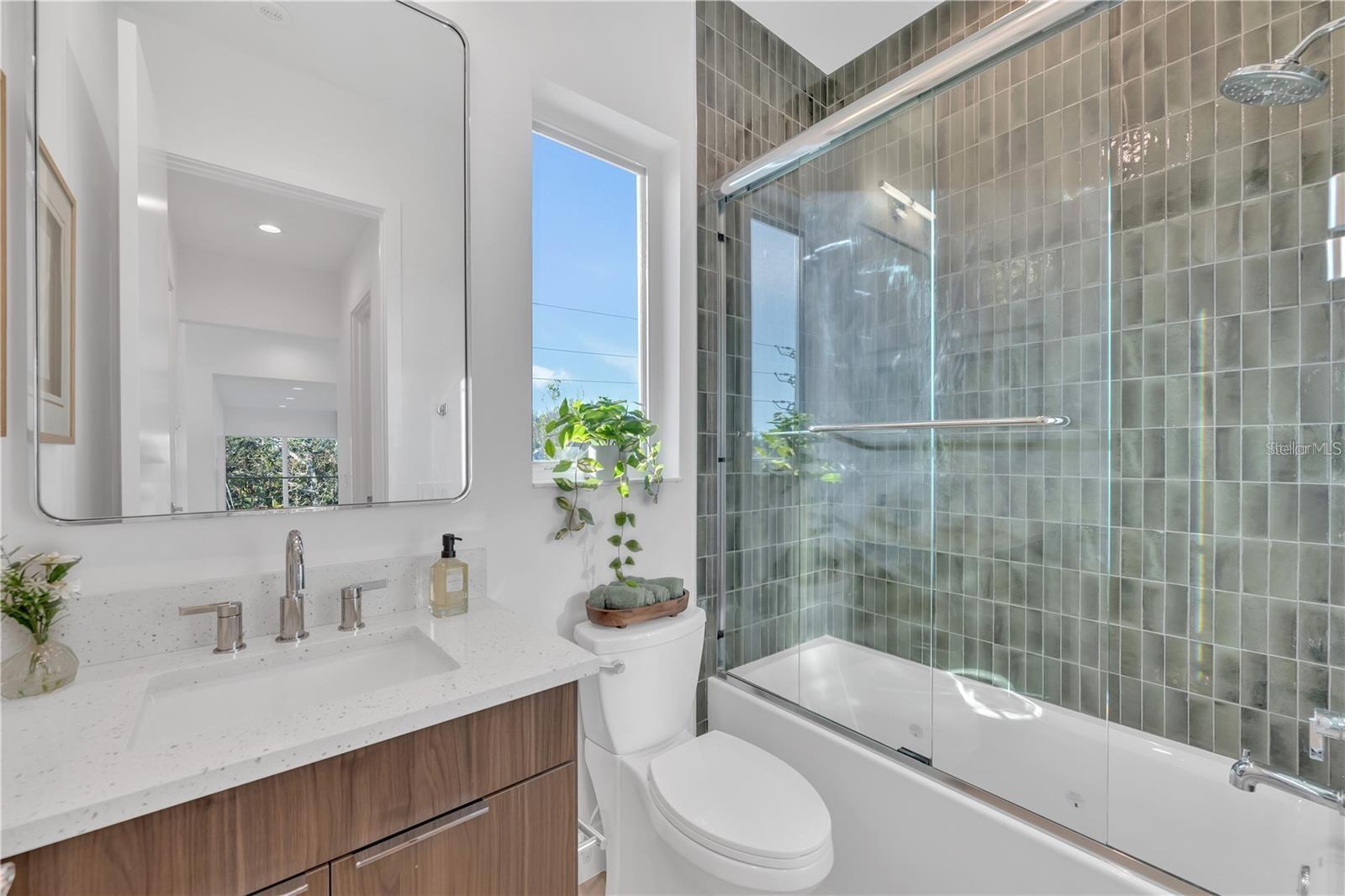 A4682231 Property Photo