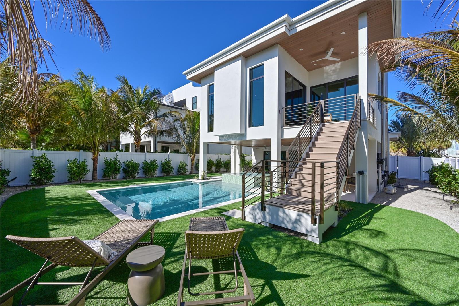 A4682245 Property Photo