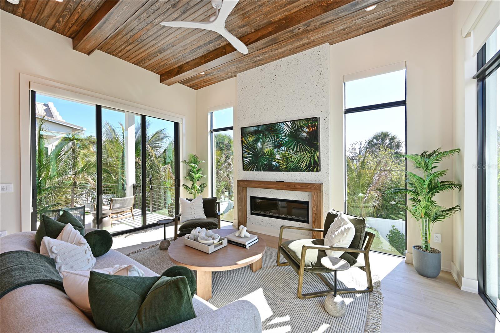 A4682245 Property Photo