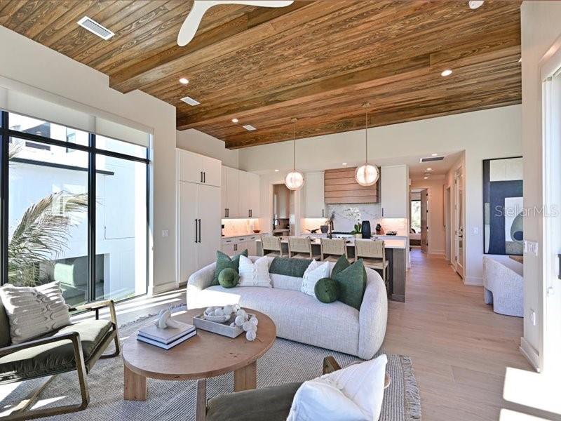 A4682245 Property Photo