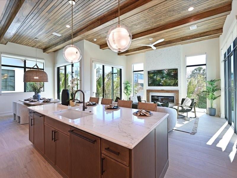 A4682245 Property Photo