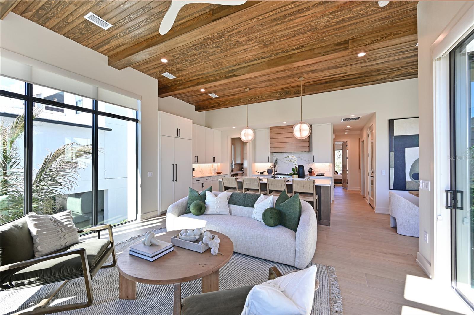 A4682245 Property Photo