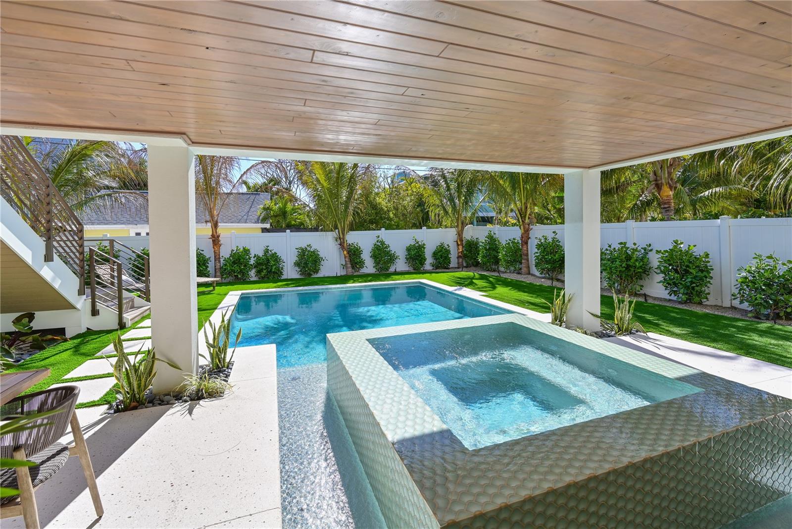 A4682245 Property Photo