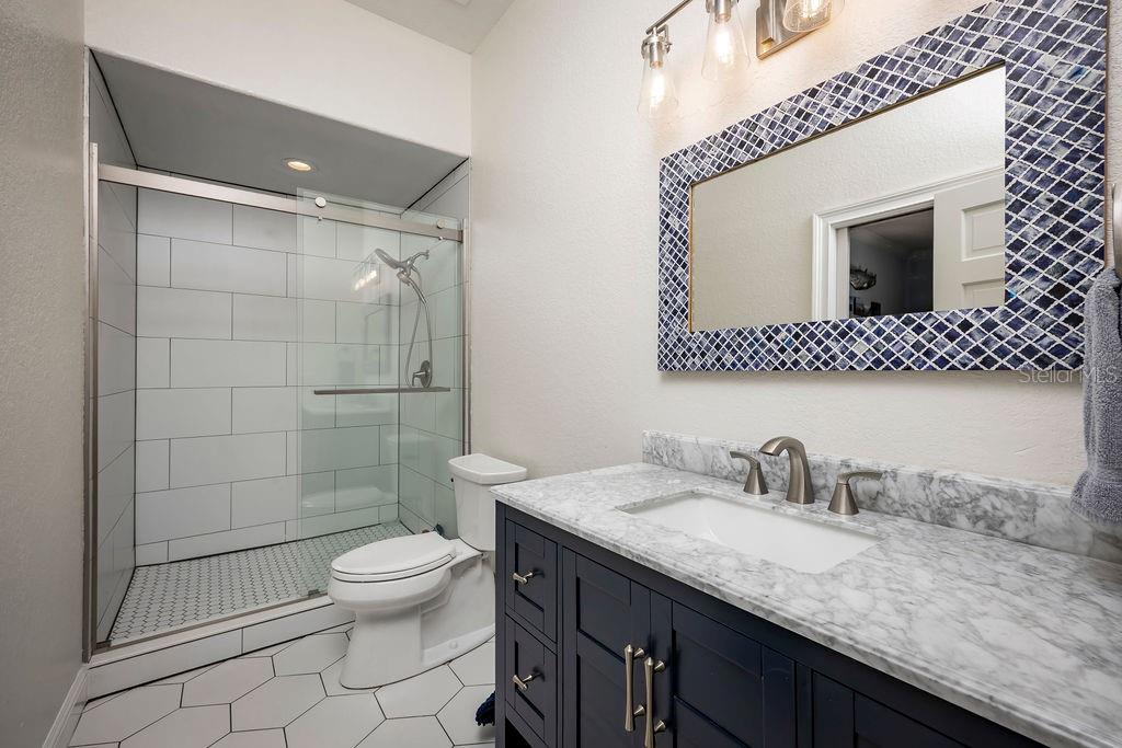 O6381869 Property Photo