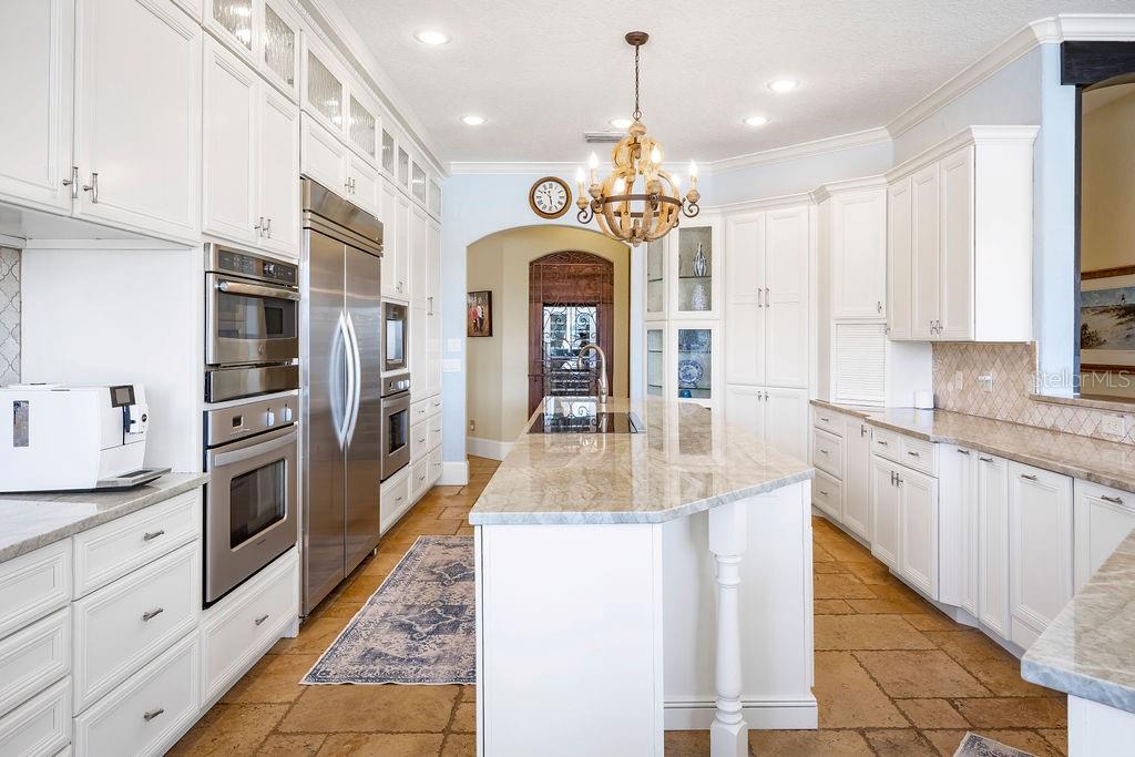 O6381869 Property Photo