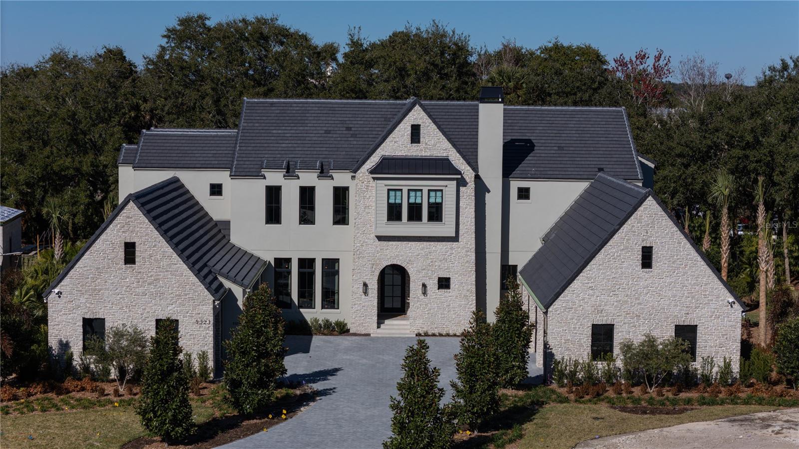 O6381880 Property Photo