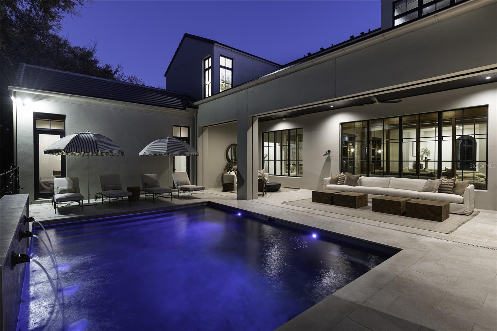 O6381880 Property Photo