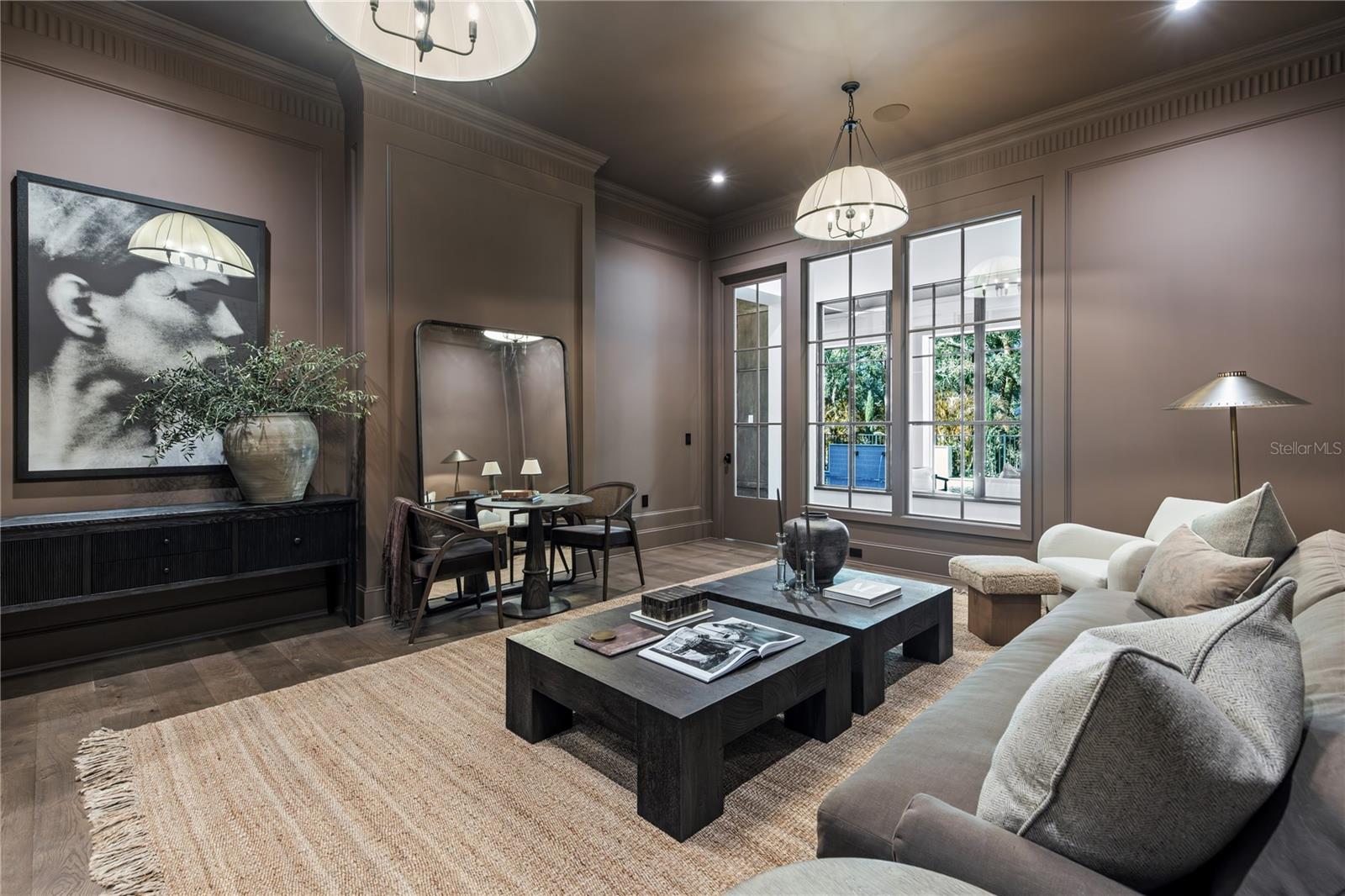 O6381880 Property Photo