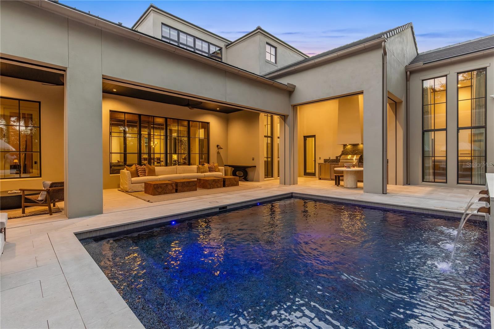 O6381880 Property Photo