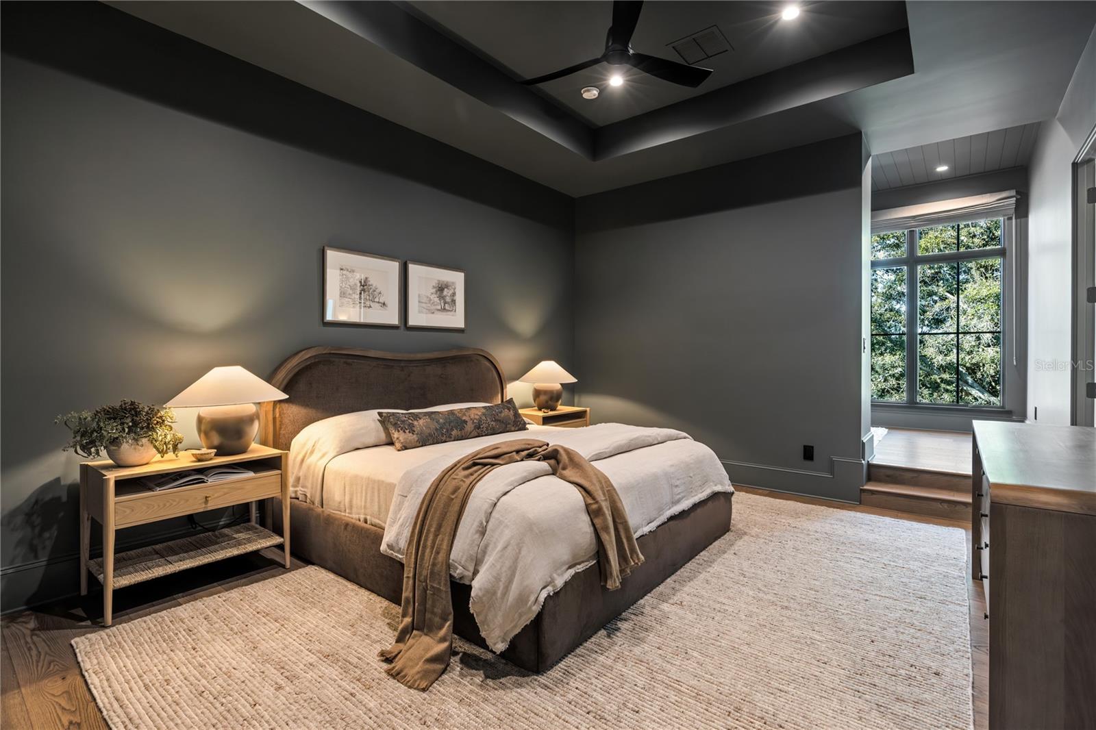 O6381880 Property Photo