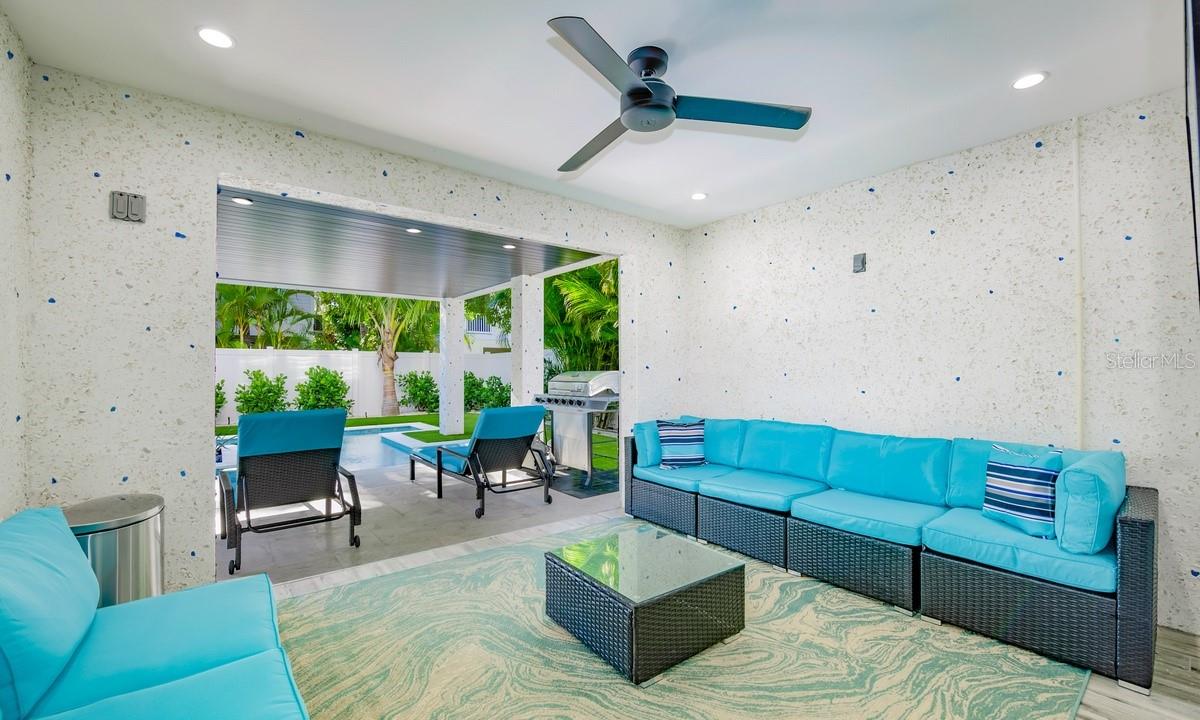 A4682263 Property Photo