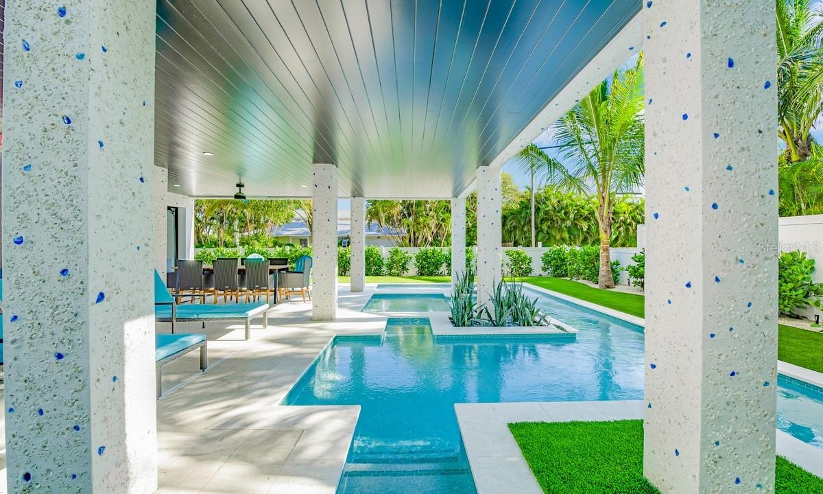 A4682263 Property Photo